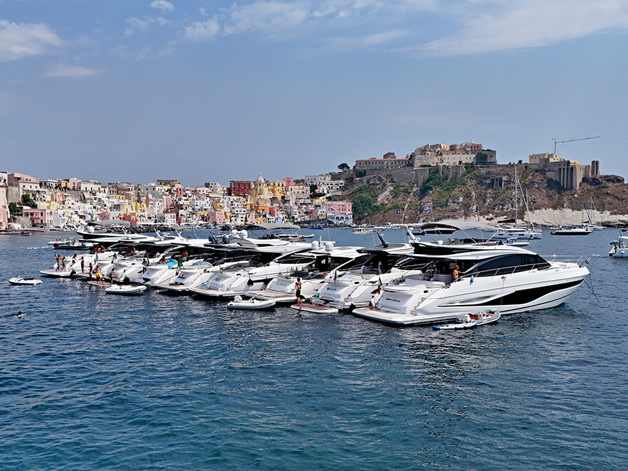 19 Ferragosto_Corricella procida 2